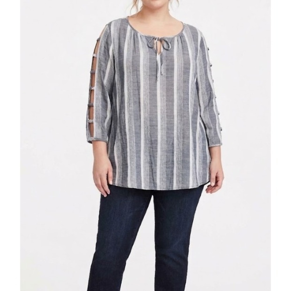 Fred David Blouse 3X Gray Striped Cut Out Sleeve Tie Neck Ultra Soft Comfy